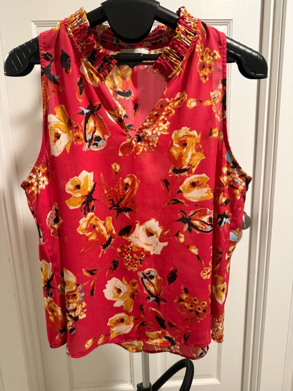Allison Joy Red Floral Sleeveless V-Neck Camisole